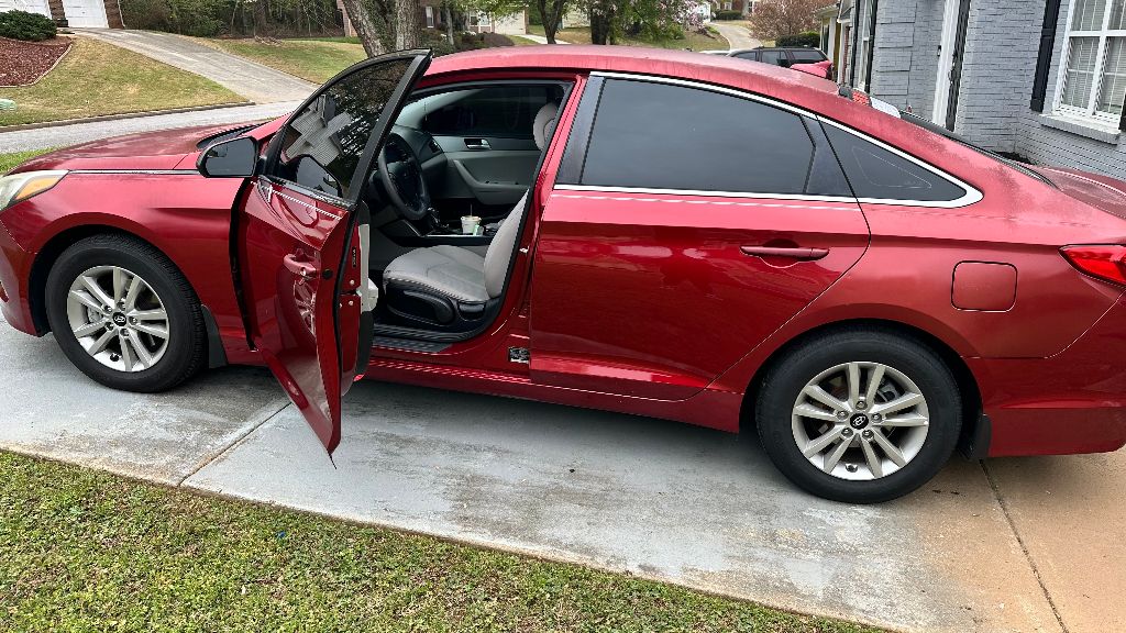 2016 Hyundai Sonata SE's photo