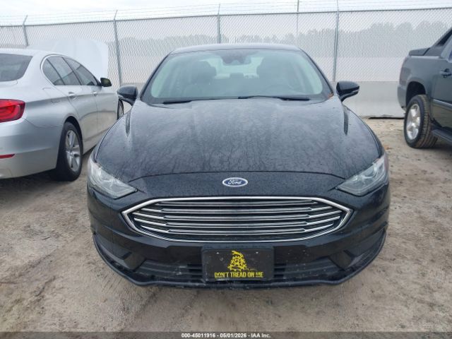 2017 Ford Fusion SE - Photo 8